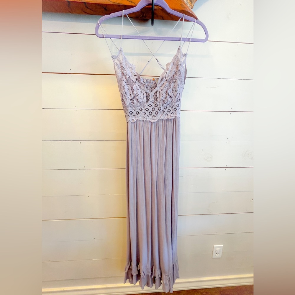 Free People Hippie Chic with delicate Lace Detail Neckline in Earthy Stone Gray
